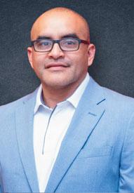 Alejandro Martinez headshot